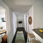 Piso Centrico Y Cerca De La Playa. * بينايدورم