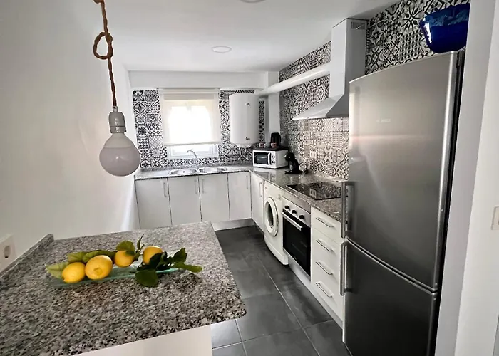 Piso Céntrico Y Cerca De La Playa. Appartement *