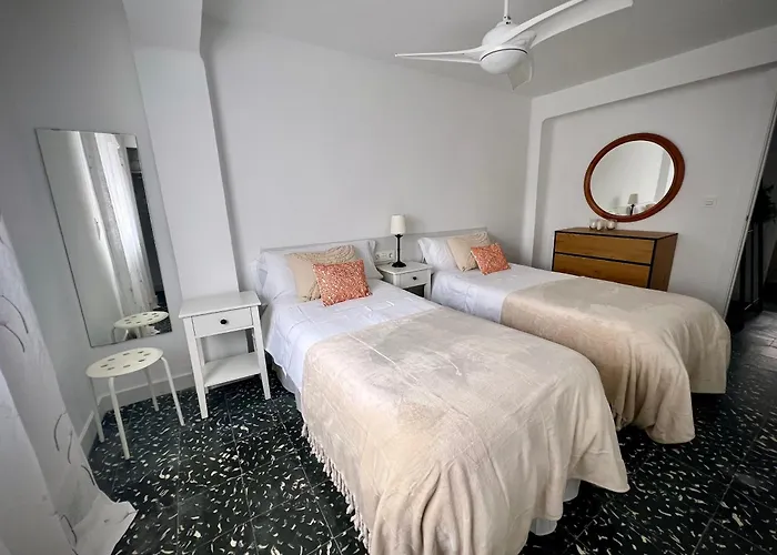 Piso Céntrico Y Cerca De La Playa. Benidorm